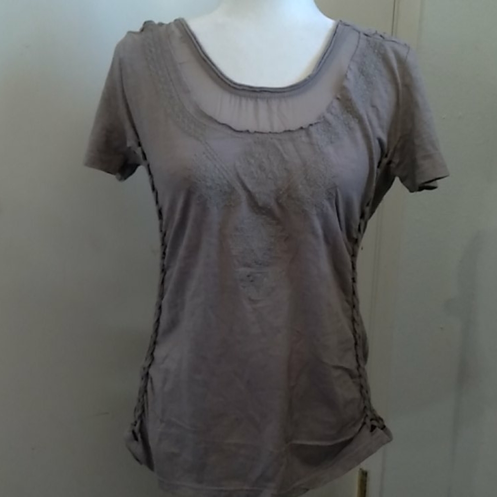 Monoreno tan embroidered blouse sz M